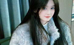 王者荣耀镜被捅哭还流东西